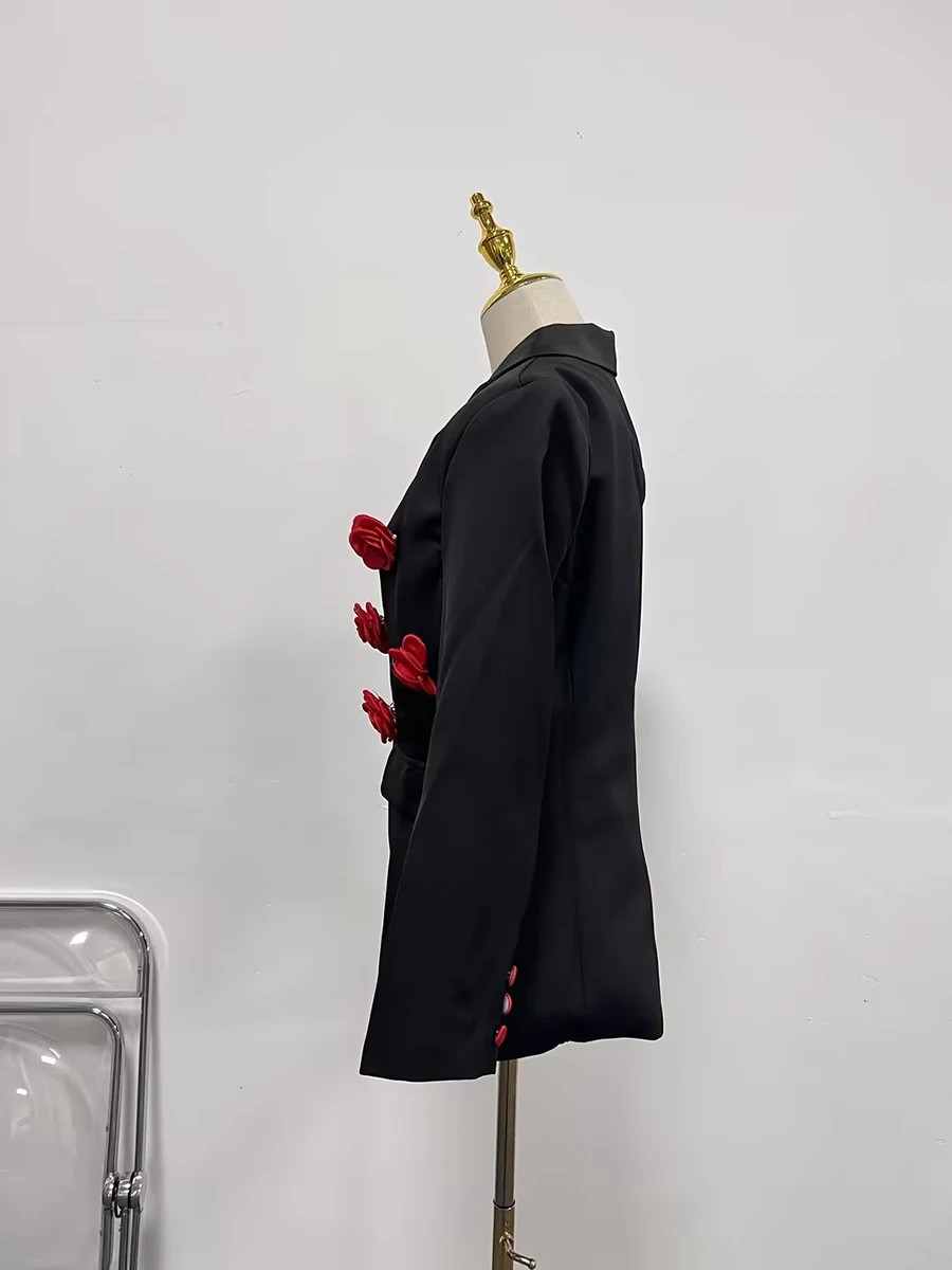 TWOTWINSTYLE Colorblock Spliced Appliques Blazers For Women Notched Collar Long Sleeve Patchwork Button Coat Female KJA518100