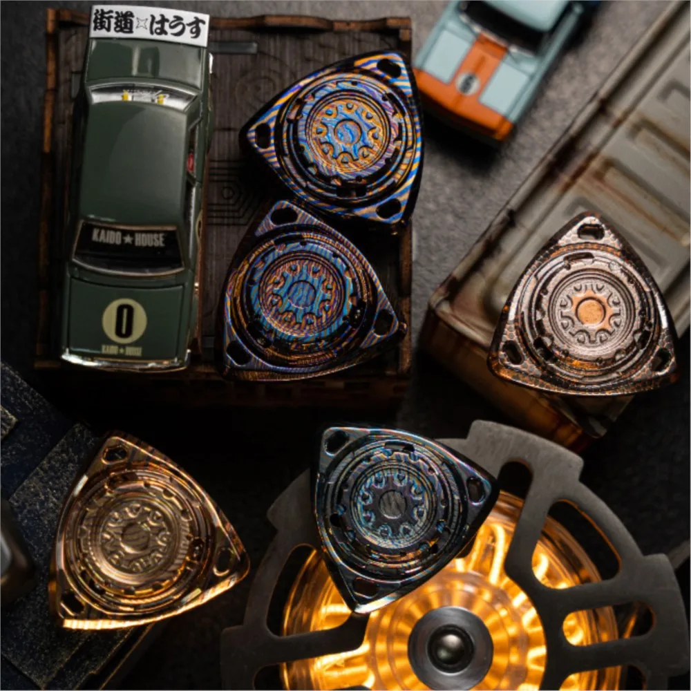 9 HAND EDC Roar Fidget Spinner Three-Bladed Fidget Spinner Office Desk Accessories Stress Relief Toy Fidget Toys For Adults