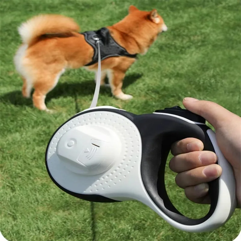 8M Retractable Dog Leash Heavy Duty LED Flashlight Pet Walking Lead for Large Dogs Outdoor - view 5
