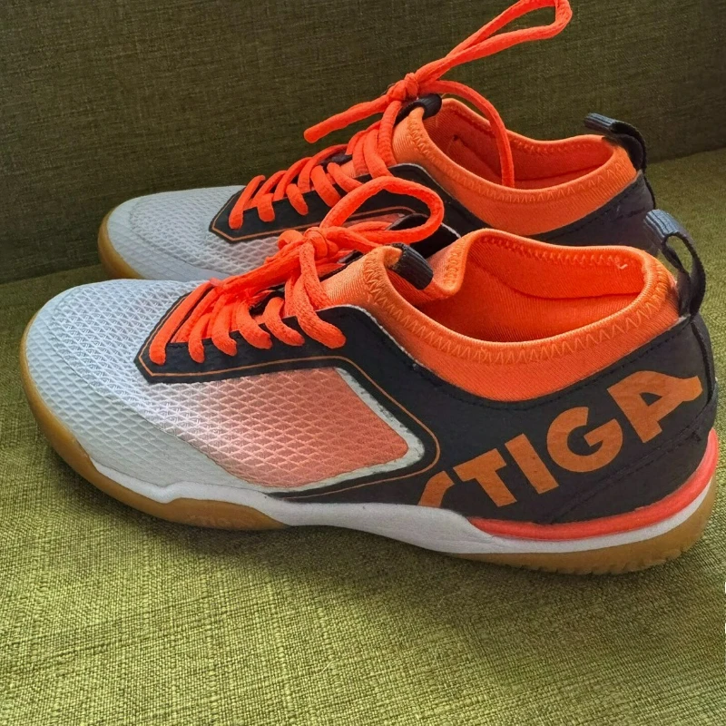 

Профессиональная обувь для настольного тенниса для мужчин и женщин, дизайнерская обувь для бадминтона, удобные спортивные кроссовки унисекс, обувь для пар, обувь для корта