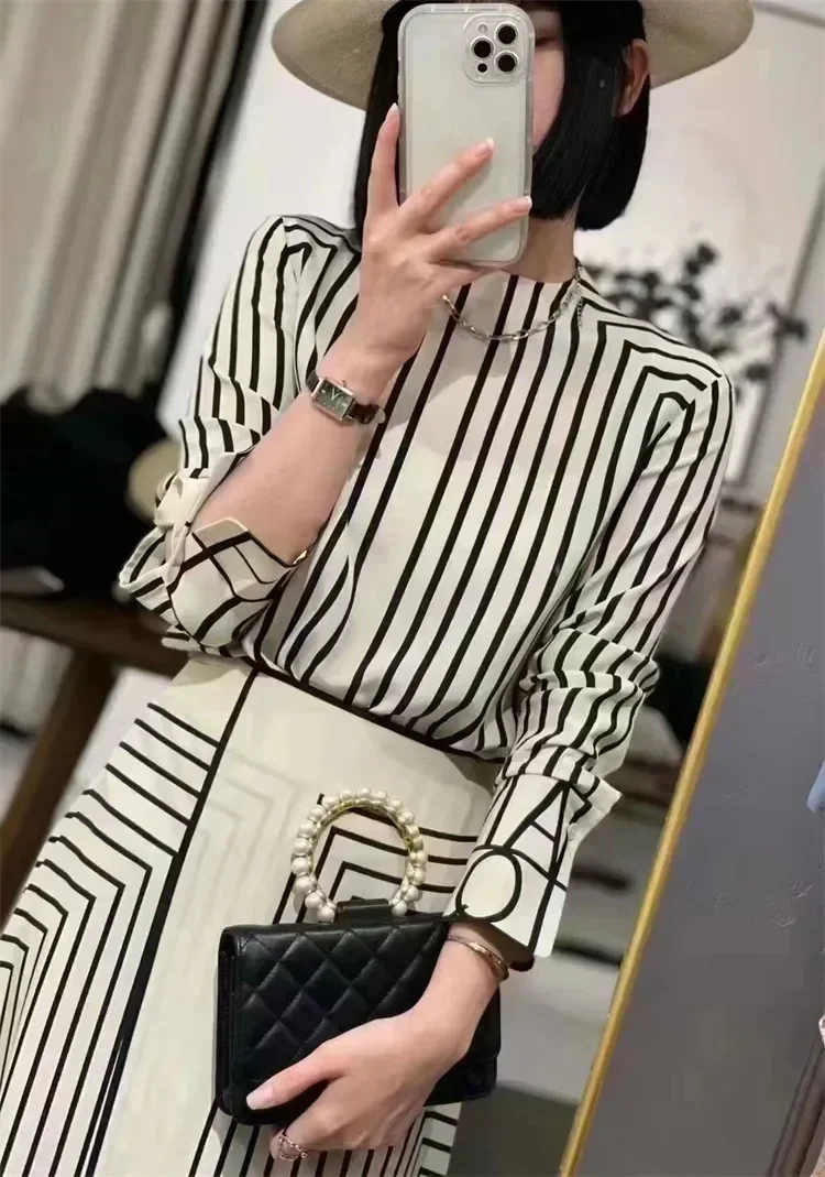 Summer New Casual Fashion Light Luxury Design Black White Striped Women Skirt Comfortable  High End Hepburn Style Long Skirt