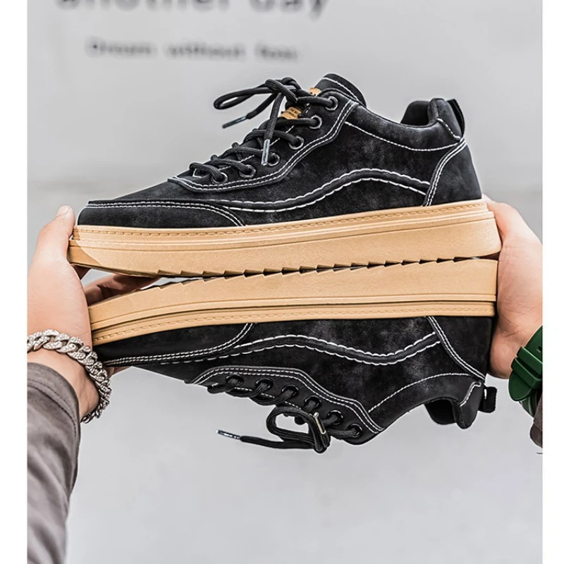 

2025 New Spring Men Leather Casual Shoes Trendy Platform Sneakers High-quality Outdoors Walk Yellow Men Shoes Zapatillas Hombre