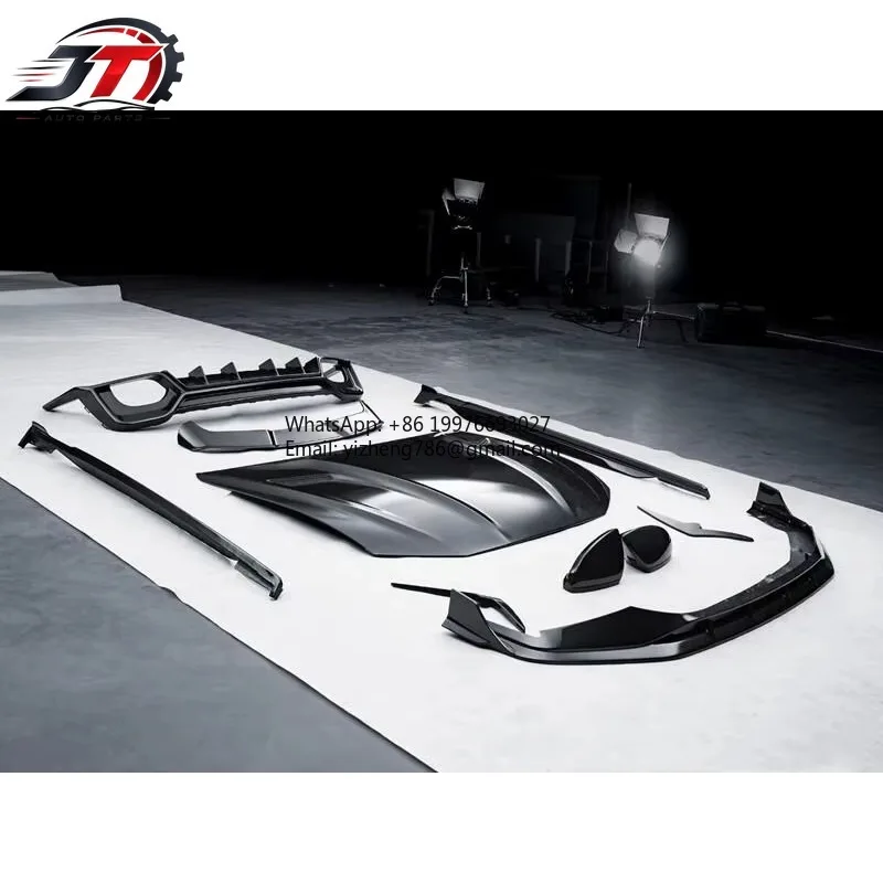 PK Style Dry Carbon Fiber Front and Rear Diffusers Side Skirts Rear Spoiler Bonnet Body Kit for for audi RS6 C8 Modification