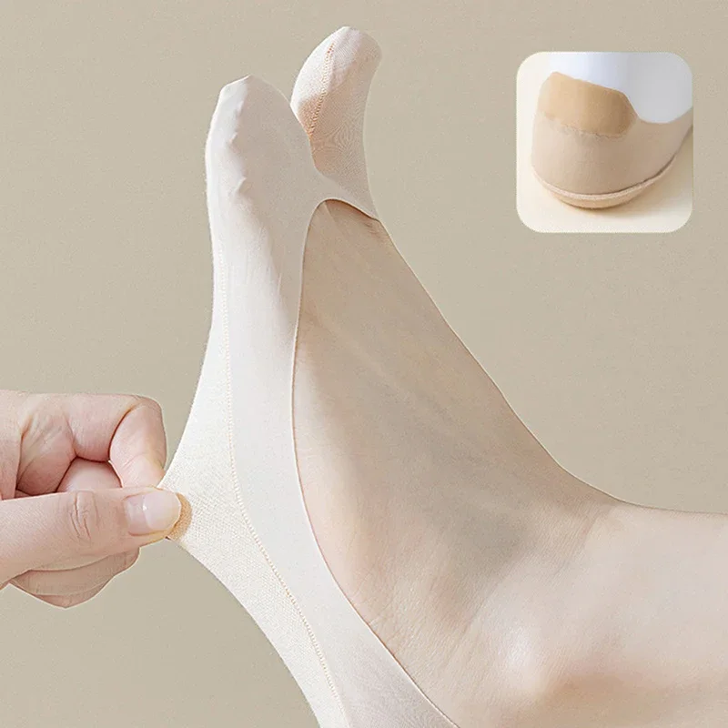 

Ultra Thin Split Toe Socks Summer Outdoor No Show Tabi Two Toe Socks Invisible Liner Boat Ankle Toe Socks For Women Ladiesp[]520