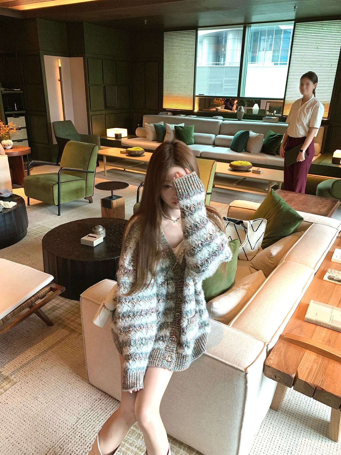 

Coolline Heavyweight Knitted Lace Sweater with Floral Design Korean Style Loose Fit Long Sleeve V-Neck Mid-Length Cardigan