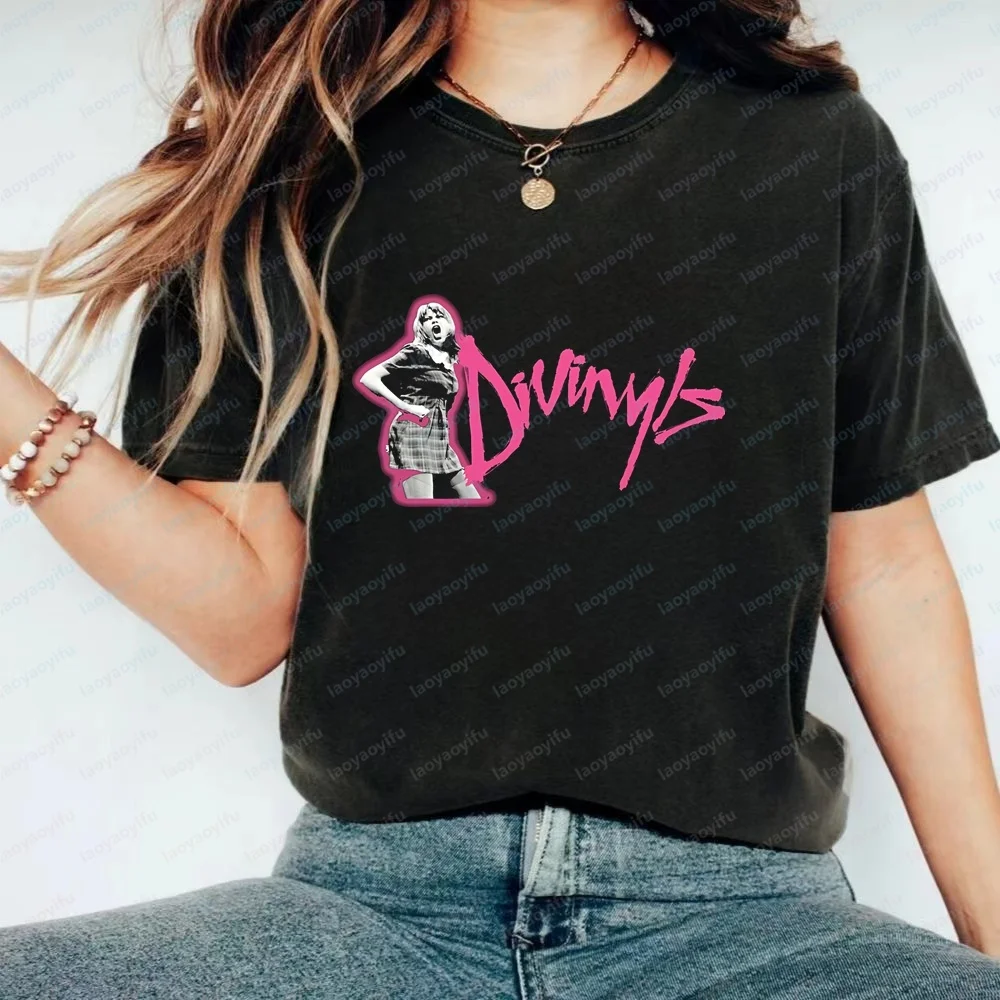 Divinyls - Retro Pirated Style Summer Casual Trendy Multi-Purpose Short-Sleeved Men's and Women's Universal Round-neck T-Shirt