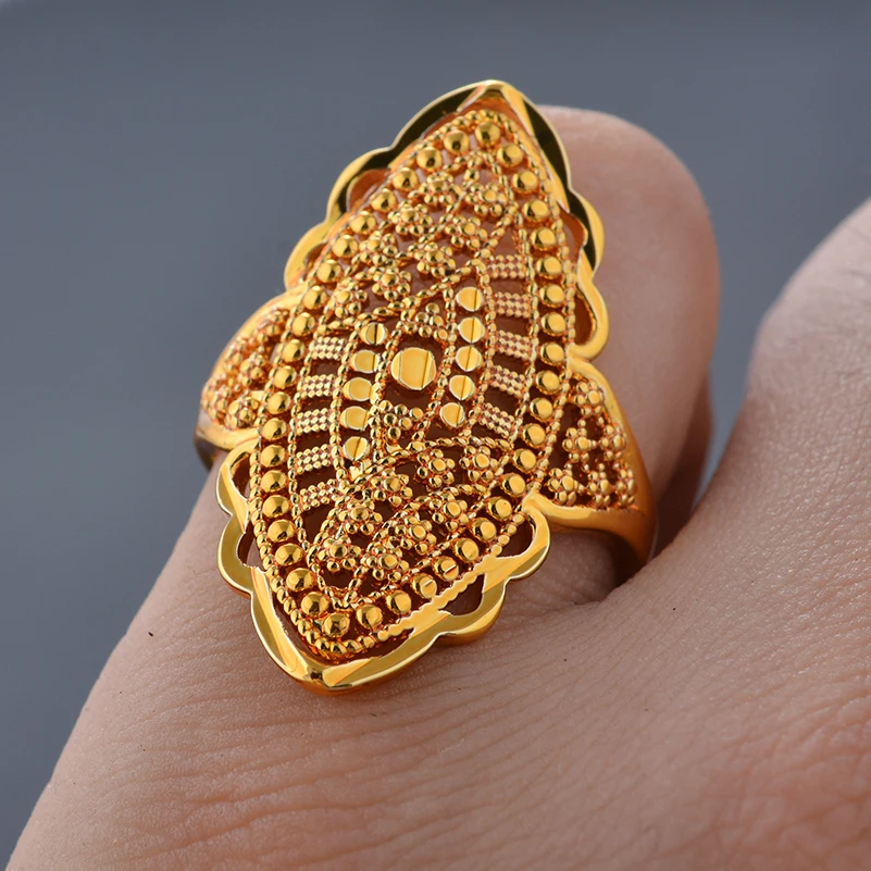 

Luxury Adjustable Gold Color Rings for Men Women Wedding Party Finger Rings Male Trendy Jewelry