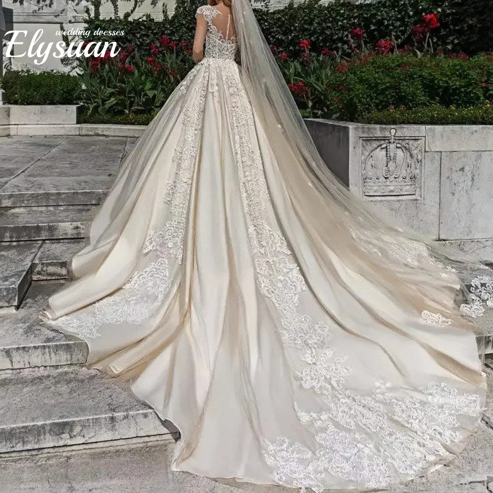 Customized Vintage Satin Ball Gown Wedding Dress With 3D Flower Floor Length Elegant White  Ivory Wedding Dress Bohemian Vestid