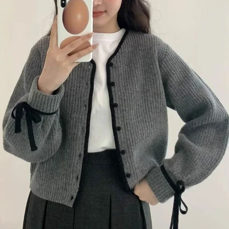 

Streetwear Vintage Single Breasted Cardigan Women Knitted Contrast Color Sweater Coat 2025 New Harajuku Loose Bow Tops All Match