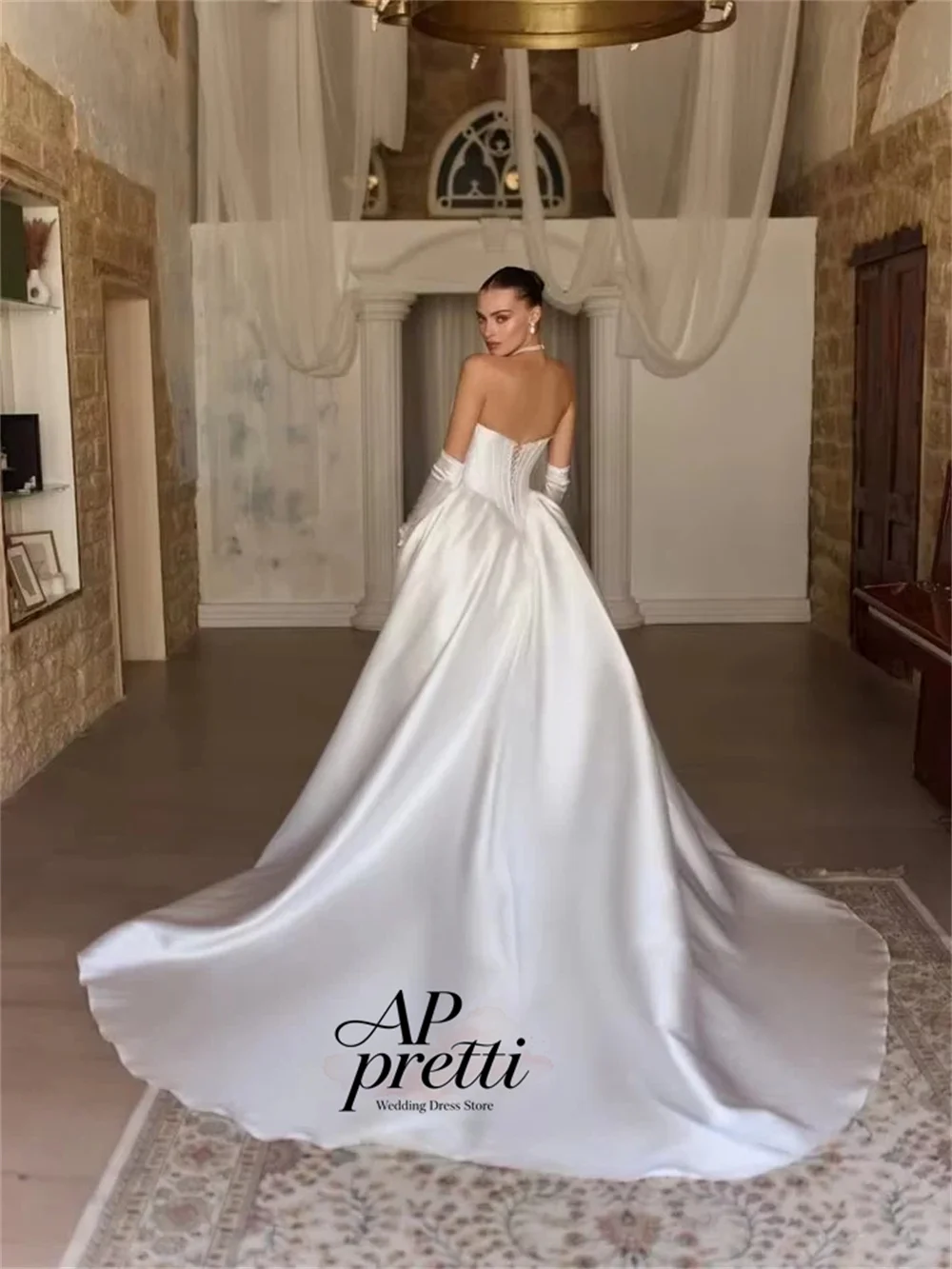 AP pretti Elegant Lace V-Neck Wedding Dresses A-line Ball Gown Satin Bridal Gowns Sweep Train Vestidos De Novia Custmized  ﻿