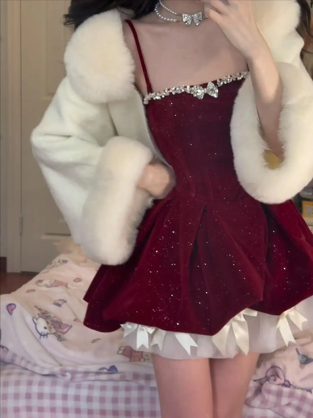 

e Fur Collar Cloak Women's Autumn Winter New Sle High-End Ele Ladylike Romance awl Thiened Korean Version