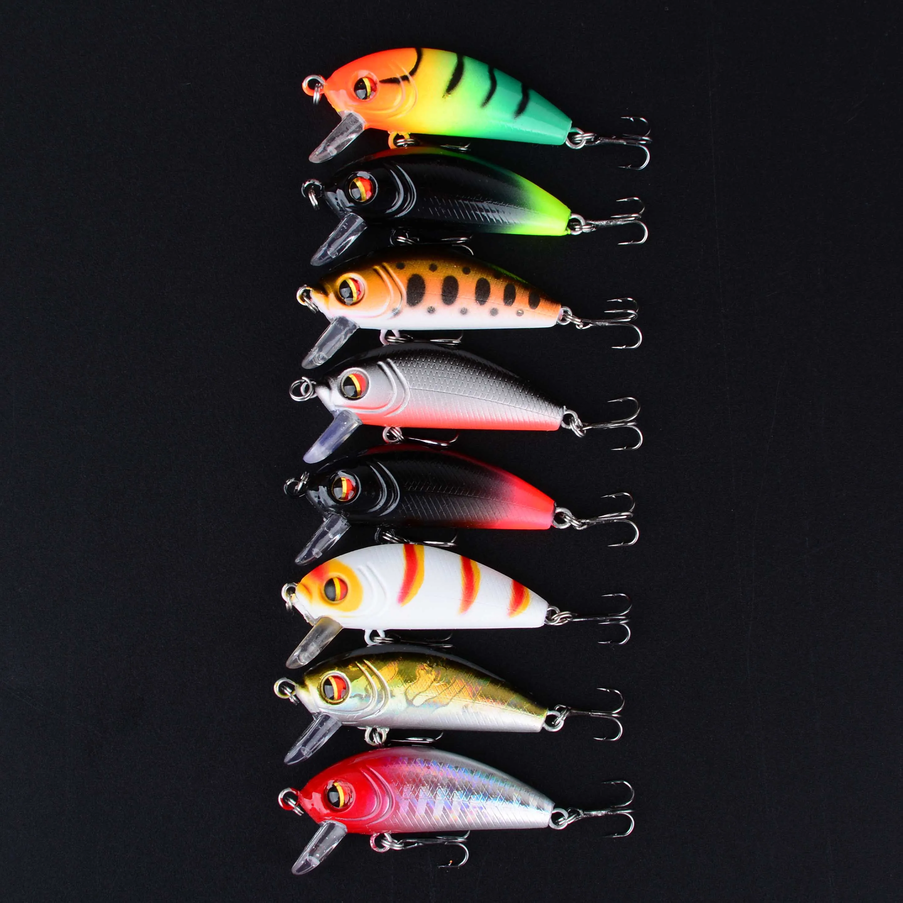 Crankbait wobbler artificial para lubina con acción minnow - imagen 3