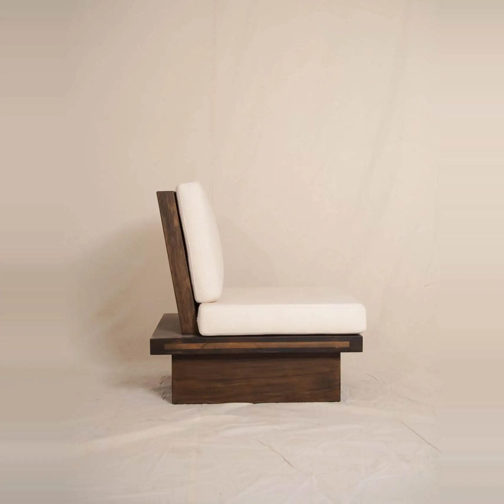 Original tenon and mortise medieval solid wood sofa single sofa retro minimalist style white