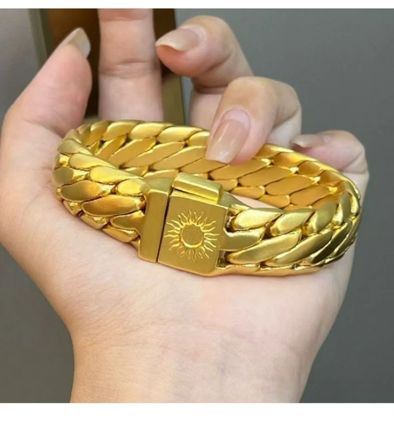 Vintage Carved Wide Men Bracelet, Golden Sun Pattern Triple & Double Whip Chain, High Grade Fashion Male Hand Jewelry