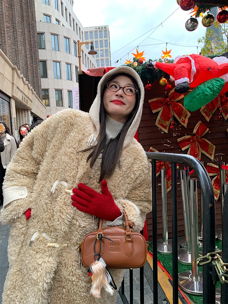 

Экологичное пальто из лоскутного меха для женщин, средней длины, с капюшоном, стильная теплая верхняя одежда, однотонное, в корейском стиле, с длинными рукавами