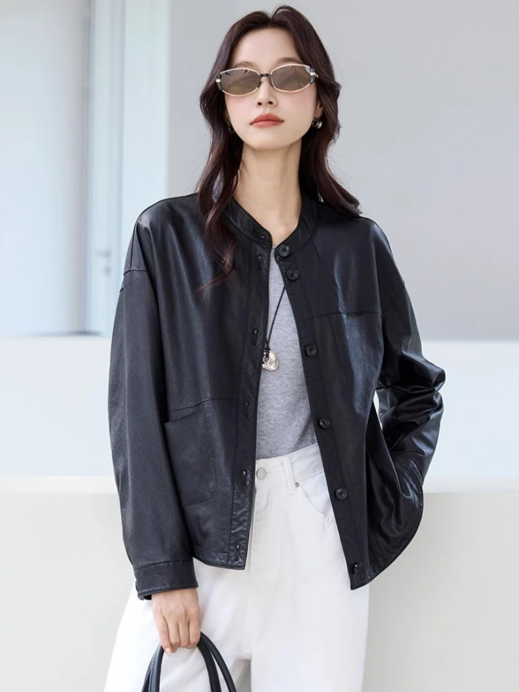 カジュアルショート丈本革ジャケット レディース 春秋 2025 新作 高級 シンプル スタンドカラー ソフト ブラック 本革シープスキンコート