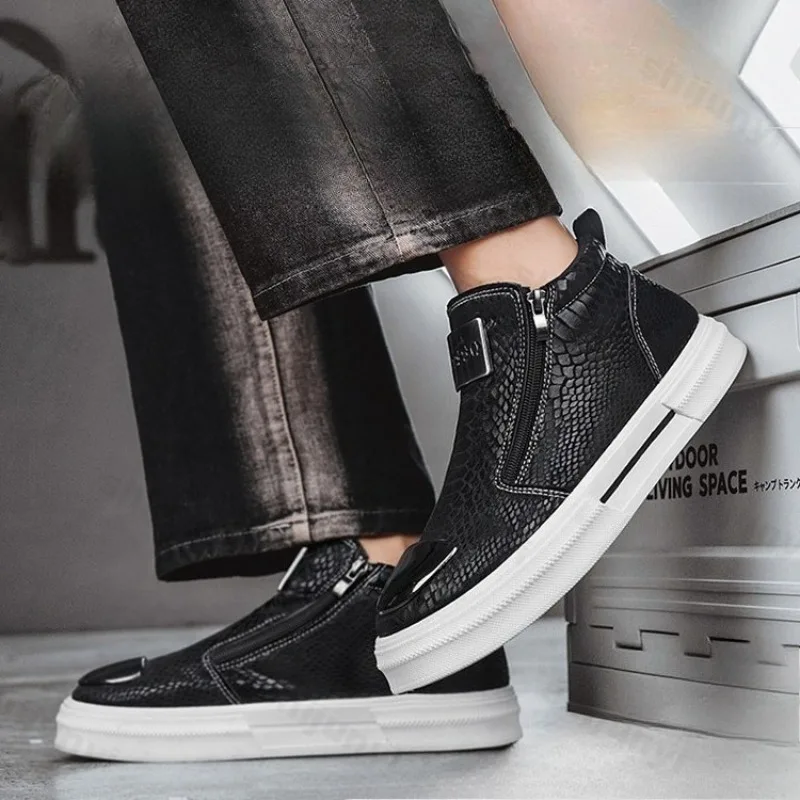 2025 خريف جديد المتخصصة تصميم عالية أعلى سميكة سوليد أحذية كاجوال للرجال موضة الاتجاه تنوعا مريحة عدم الانزلاق أحذية بوت قصيرة #4