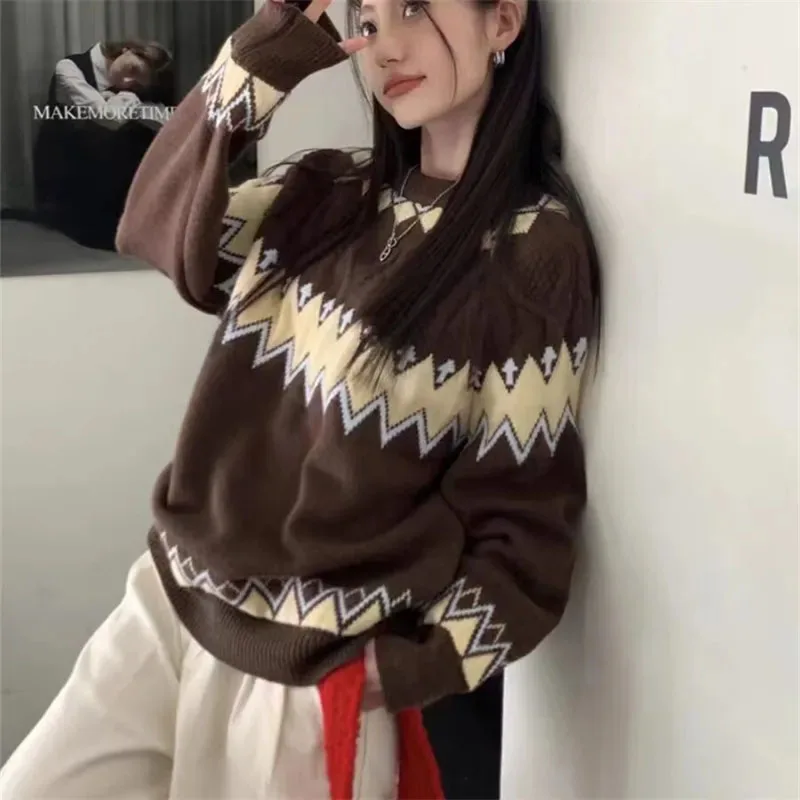 

New Retro Pullover Ladies Sweater Season Fashion Loose Joker Waxy Sweater Thickened Warm Splicing Pullover Ladies Sweater Top