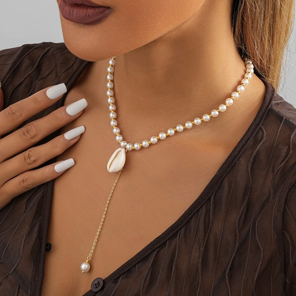 Fashion Retro Shell Imitation Pearl Pendant Necklace Female Simple Versatile Ladies Street Shot Necklace Jewelry 2023 New