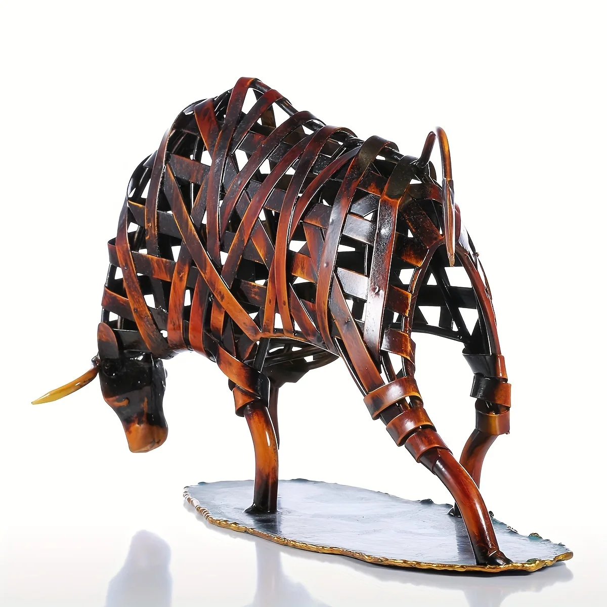 Iron woven cow Metal sculpture Iron sculpture Abstract sculpture Modern sculpture Home furnishings Animal sculpture Decoration C