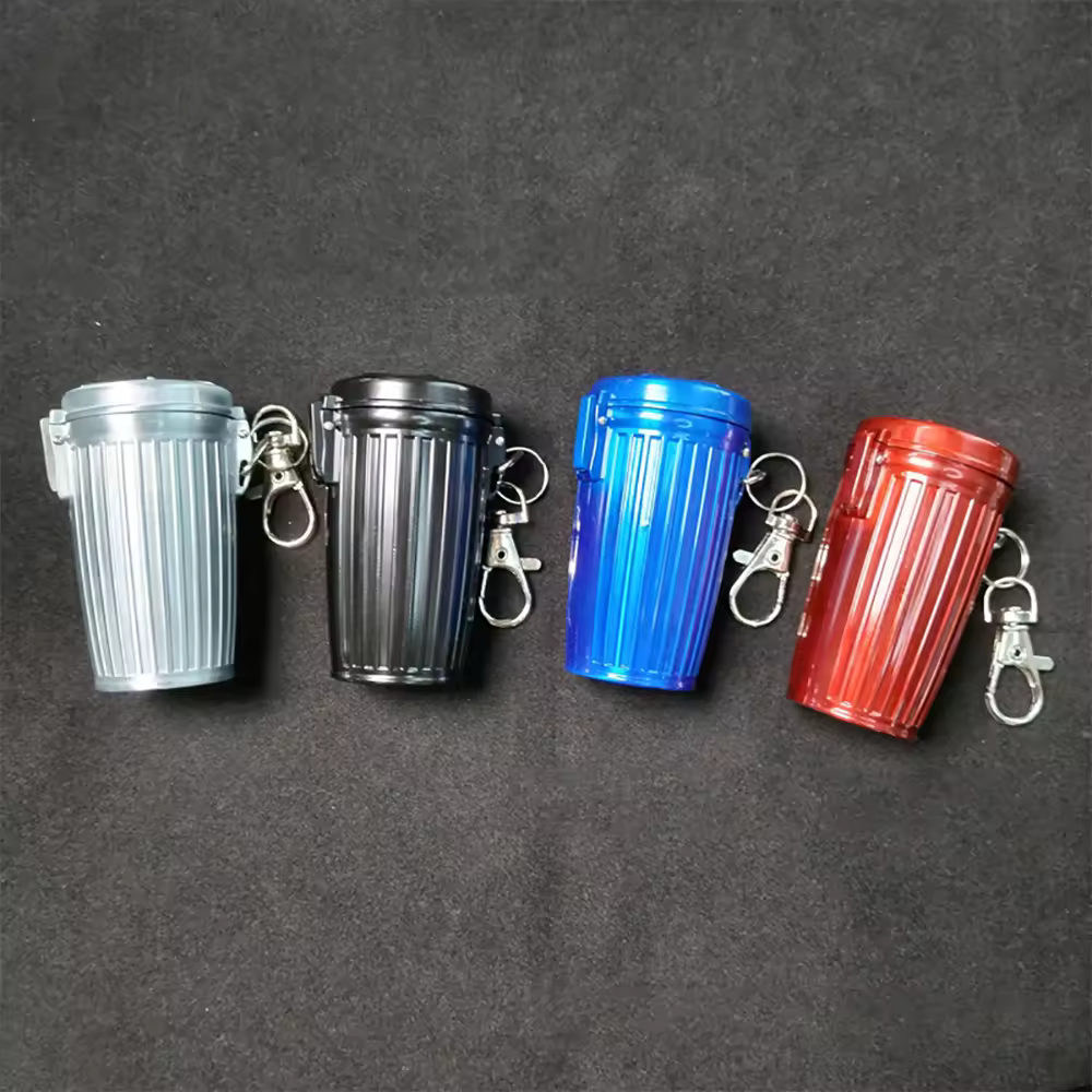 1pc Mini tragbarer Aschenbecher mit Deckel Aluminium Aufbewahrung srohr wind dichte Zigaretten Aschenbecher mit Schlüssel bund Asche halter Outdoor-Zubehör