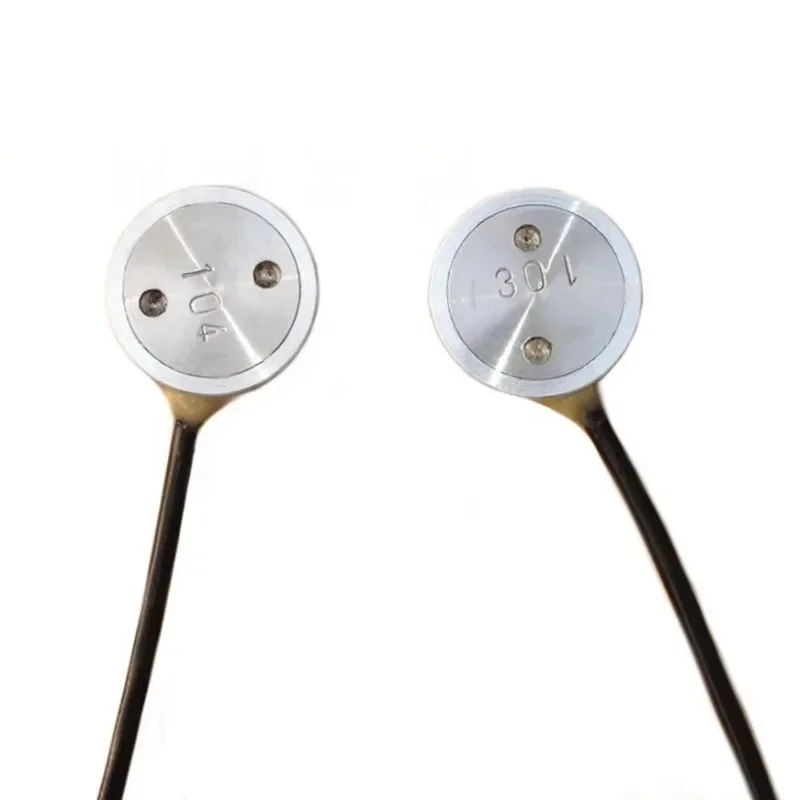 

Strain type miniature soil pressure sensor