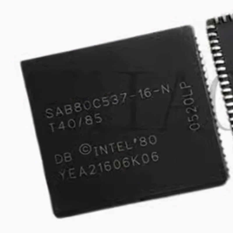 1PCS-5PCS SAB80C537-16-N  PLCC84  8-Bit CMOS Single-Chip Microcontroller For industrial control and automotive electronics