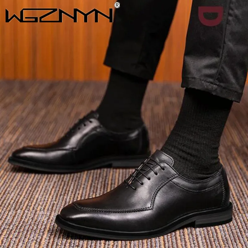 

2025 Designer Business Men Shoes Classic Leather Formal Dress Shoes For Men Breathable Pointed Toe Office Wedding Oxford Shoe