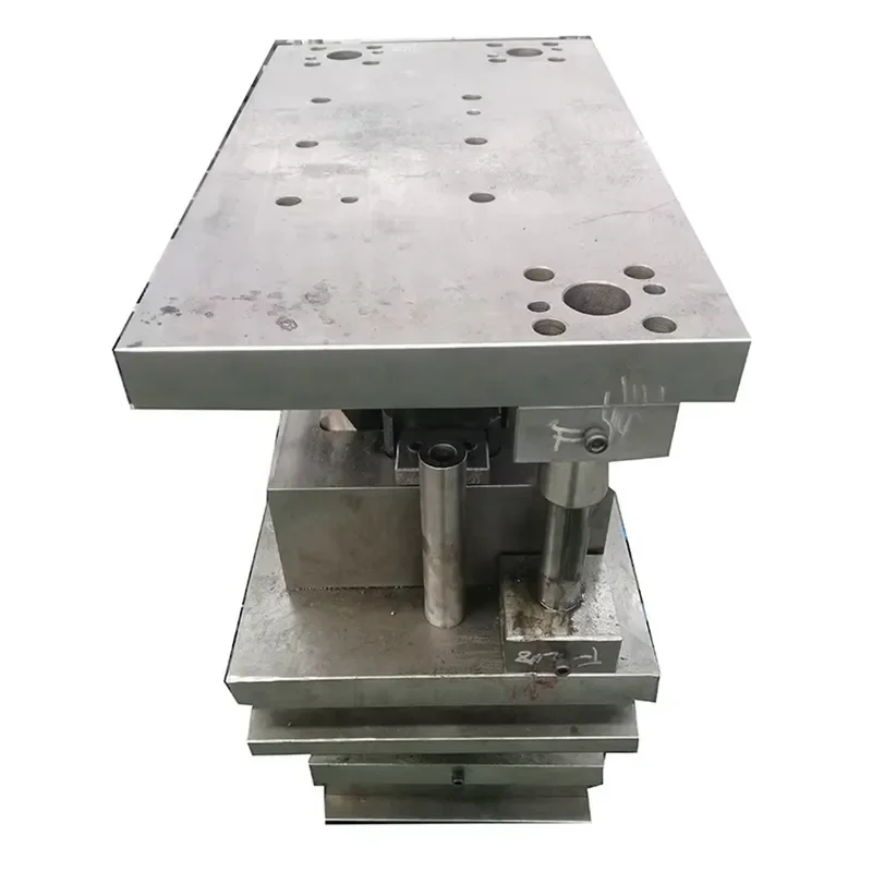 Metal Steel Punching Mold Press Stamping Punch Progressive Die Tools for Press Machine