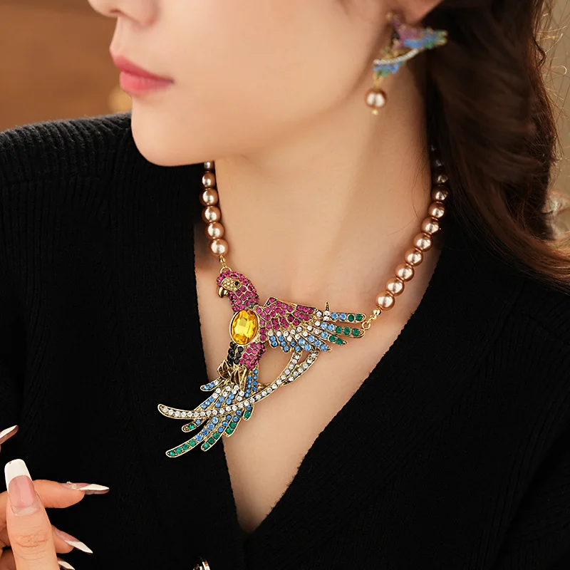 3 Pcs Colorful Birds Retro Necklace Earrings Sets Vintage Style Light Luxury Wedding Jewelry Christmas Gifts Wholesale