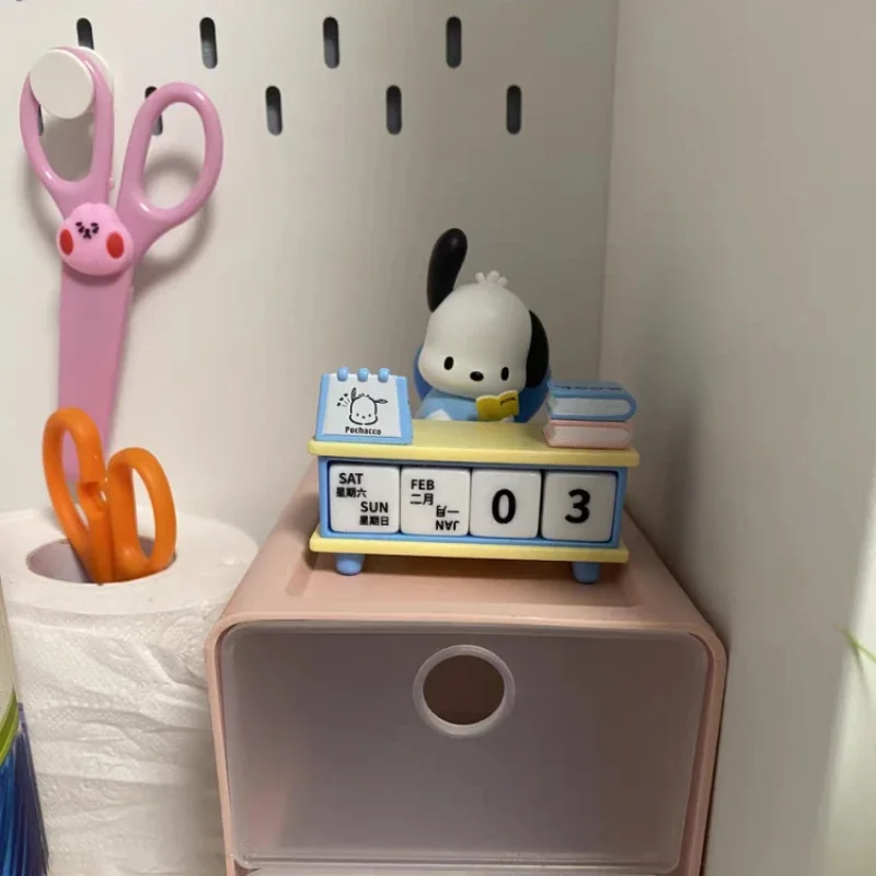 

Sanrio Cute Originality Kuromi Pochacco Desk Calendar Series Desktop Model Ornaments Accompany Children Birthday Christmas Gift