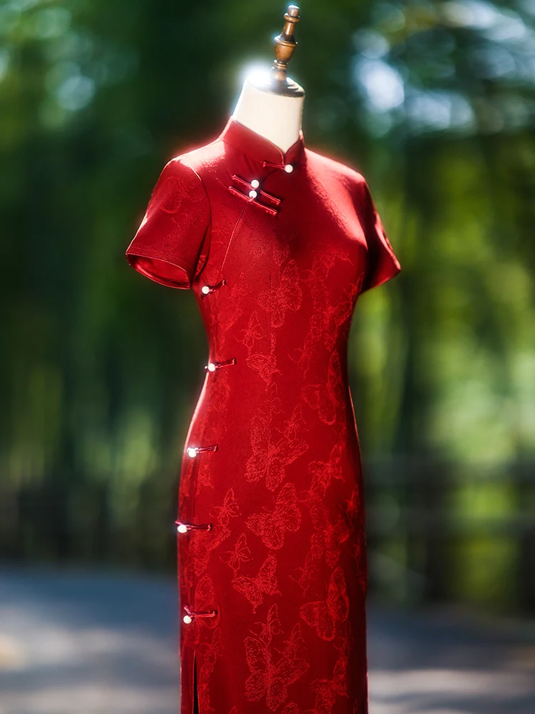 

Красное молодежное облегающее свадебное платье в китайском стиле, длинное ципао, летнее, для новой невесты, для церемонии, с коротким рукавом