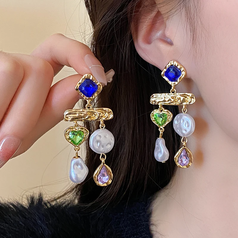 Inlaid Rhinestone Asymmetrical Pearl Earrings for Women Palace Style Retro Fringe Drop Earring Exaggerated Jewelry Wholesale