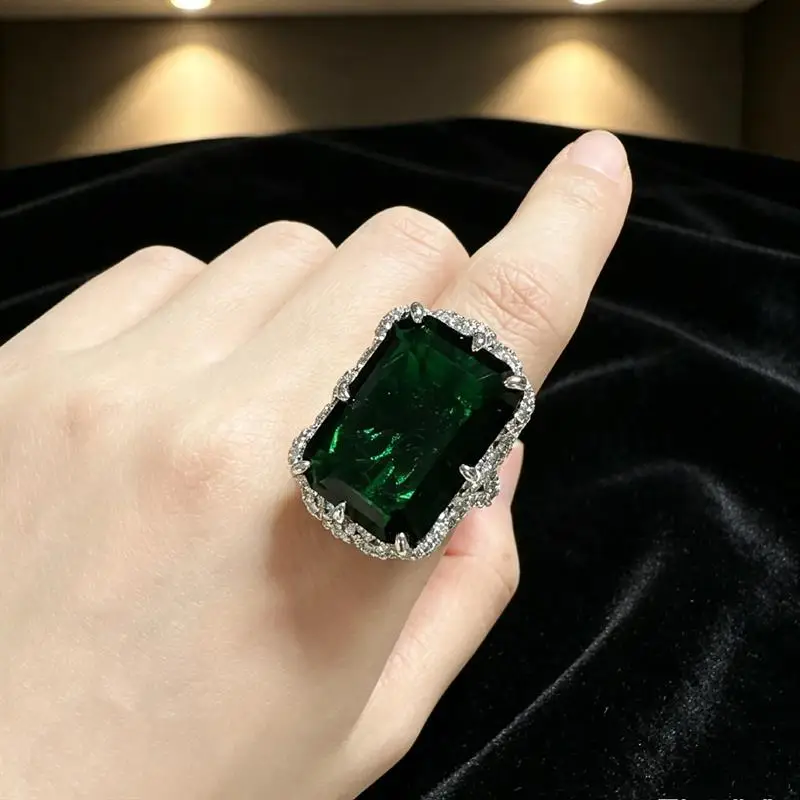 Huitan achteckiger Damen-Ring in Silberfarbe, moderner Partyschmuck mit hellgrünem Zirkonia, modische Accessoires – Detail 5