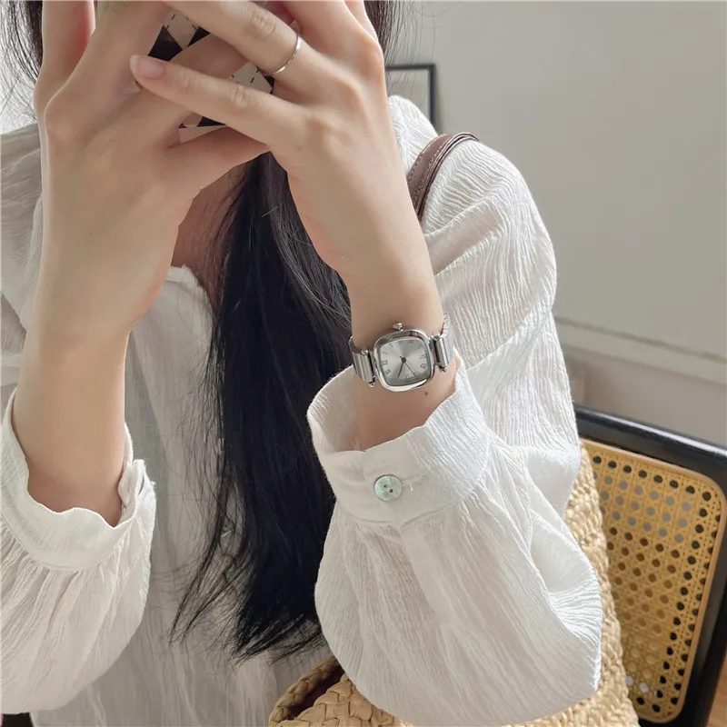 Simple Casual Lady Watches Fashion Alloy Steel Elegant Square Watches for Women Roman Numerals Dress Watches Gift Clock