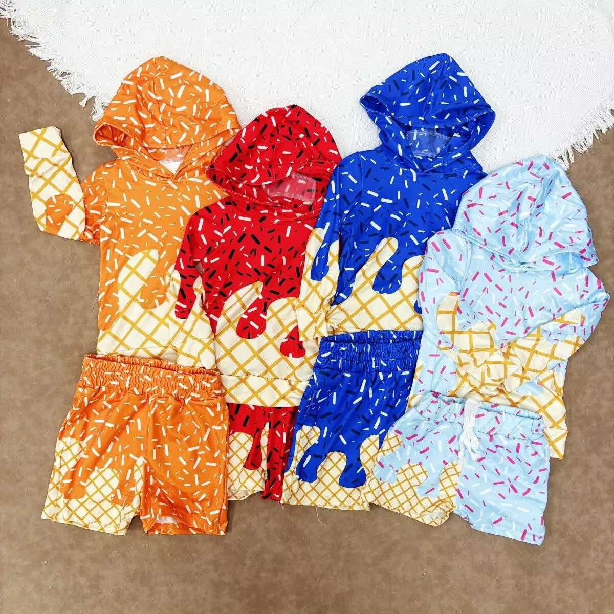 

z1018-02 BT1270+SS0609 Boutique children clothing Matching baby boy clothes hooded top shorts sets Wholesale kids clothes boy