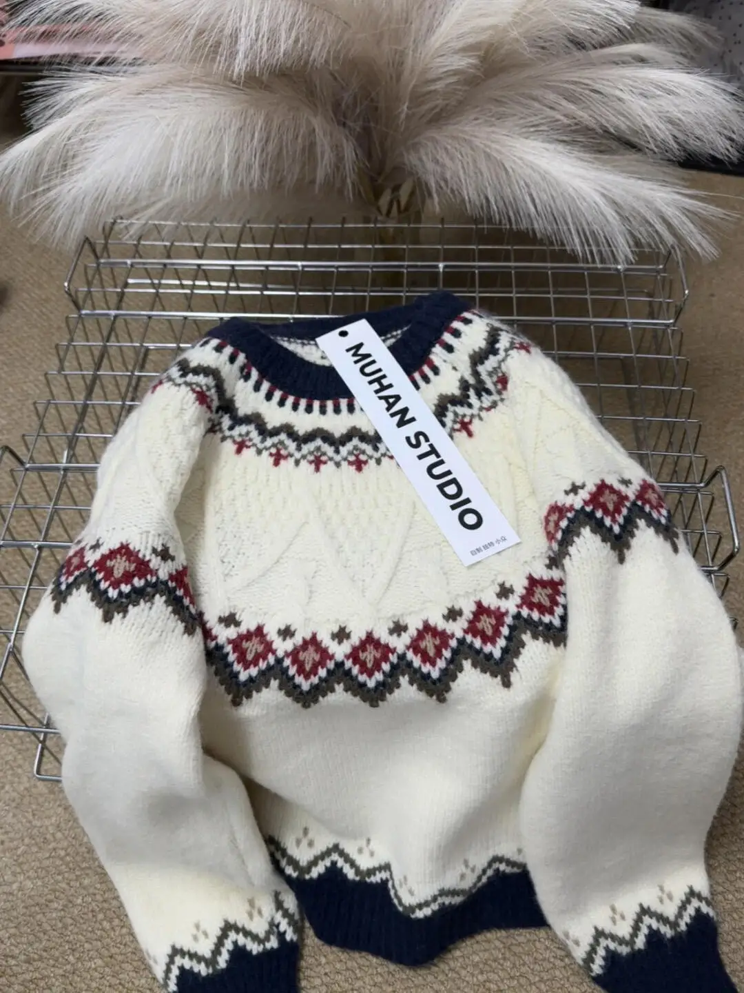 

Вязаный свитер в стиле колор-блок для женщин, осенне-зимняя новинка, ретро, уютный теплый топ, модный повседневный стиль для работы и отдыха, утолщенный.