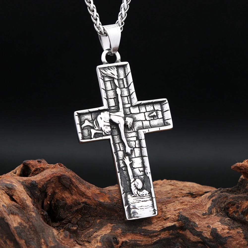 Men Cross Necklace 316L Stainless Steel Hands Of Redemption Cross Pendant Vintage Religious Faith Amulet Jewelry Punk Style Gift