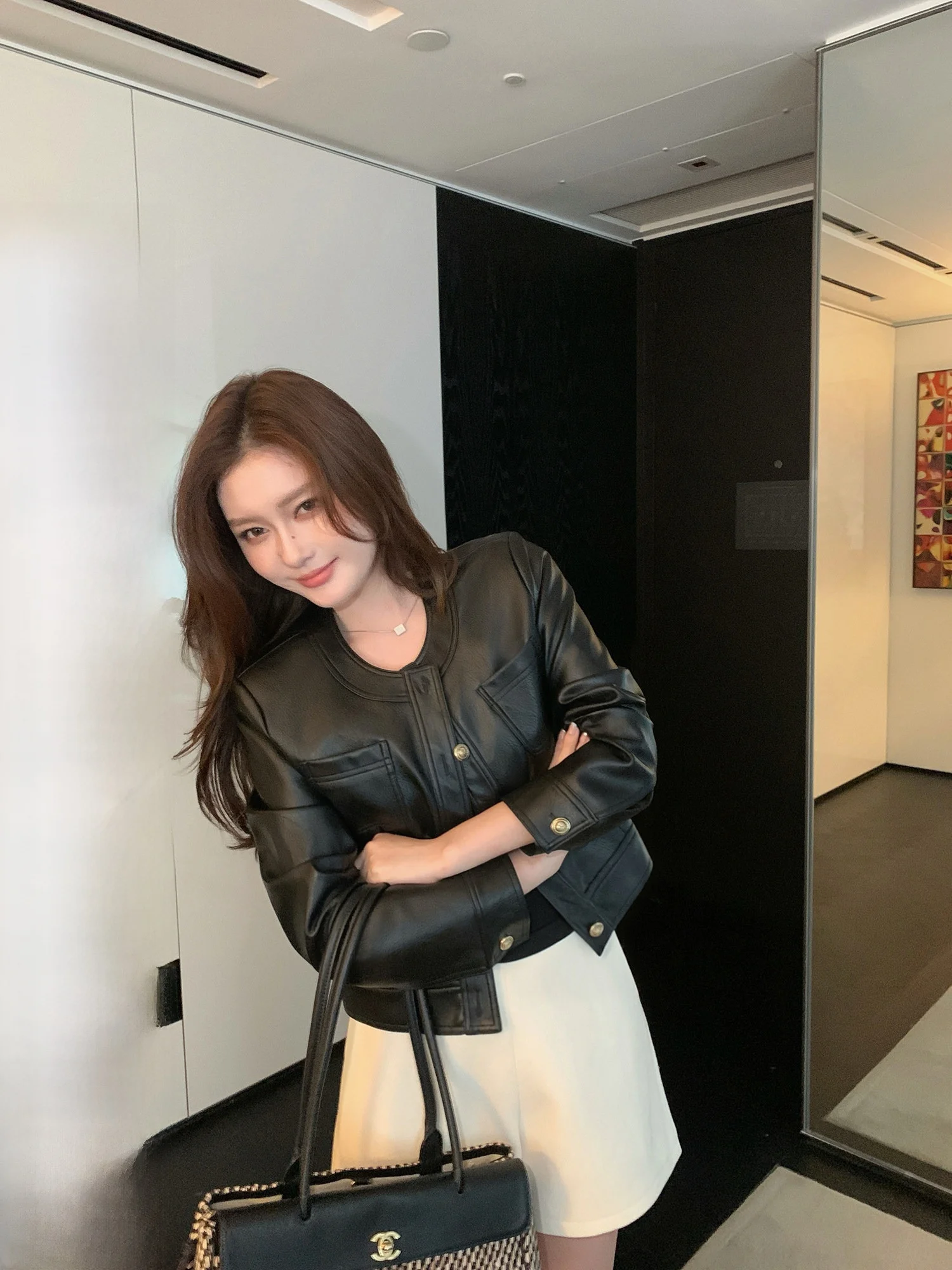 Pusumede Short Shoulder PU Leather Jacket Women's Elegant Casual Versatile Motorcycle Style Leather Coat Regular Length
