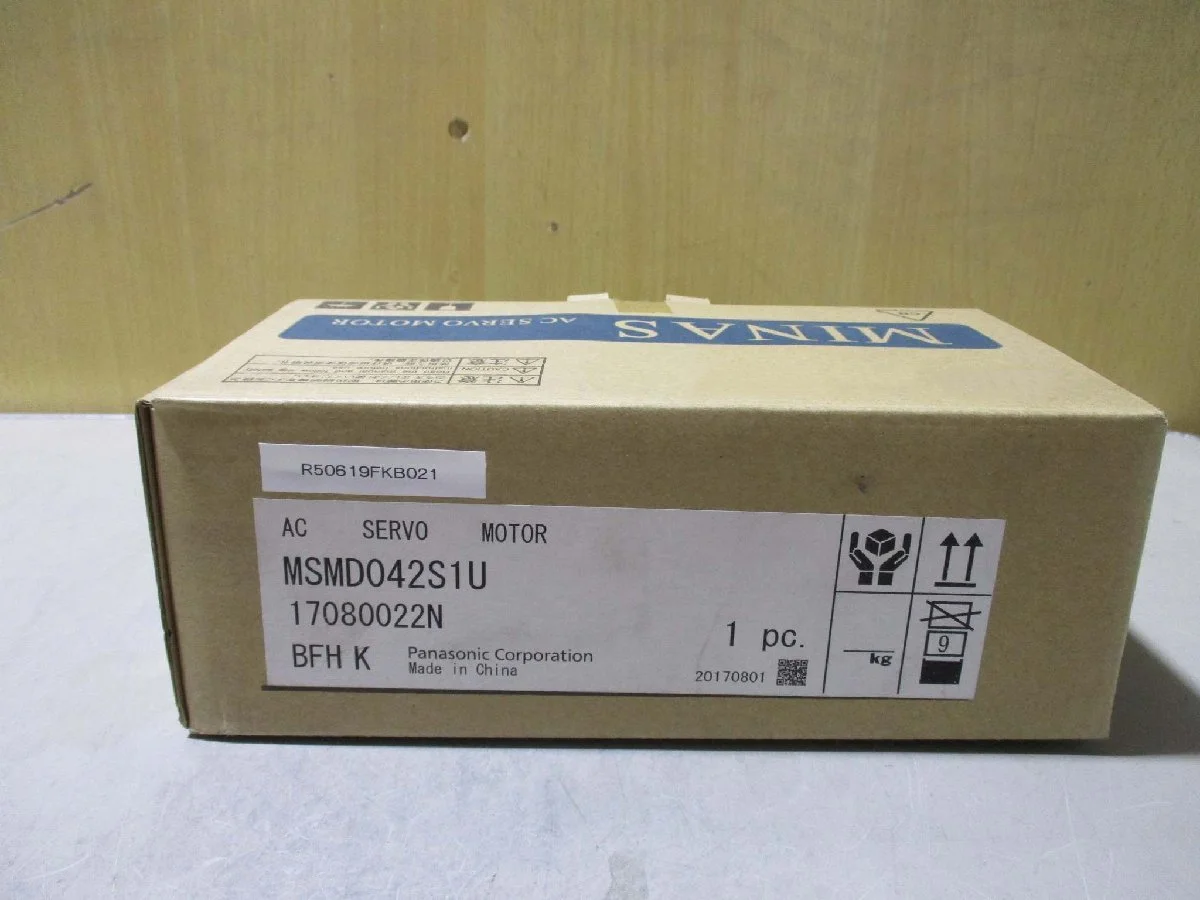 

1pc AC Servo Motor MSMD042S1U New In Box Fast Ship