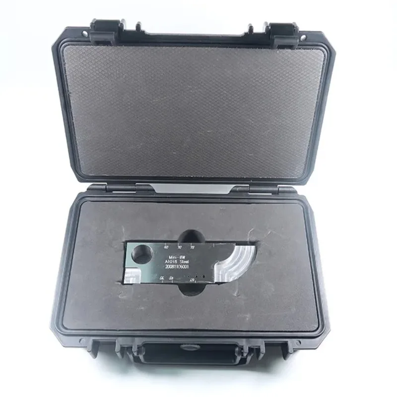 كتلة اختبار صغيرة من النوع IIW 1018 معايرة فولاذية للكشف عن الخلل بالموجات فوق الصوتية