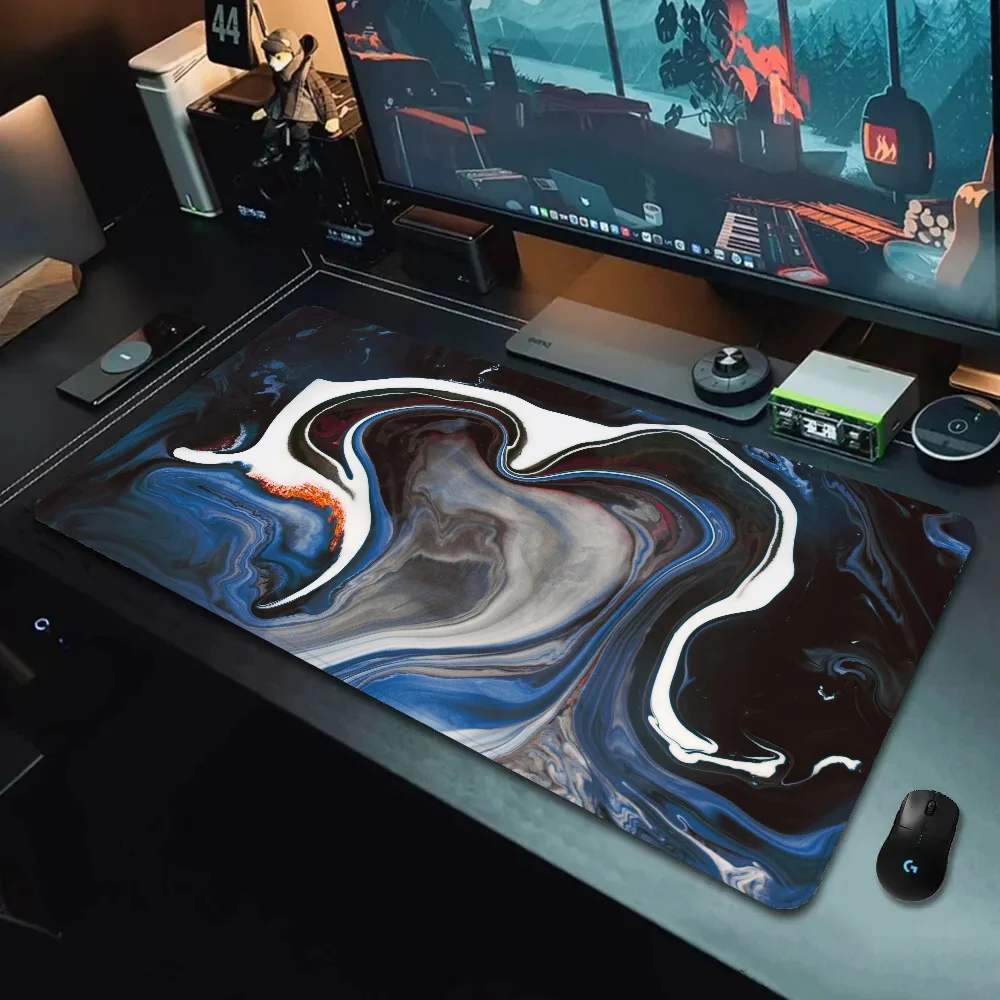 لوحة ماوس ألعاب من السيليكون بنمط غير منتظم ملون بحافة كبيرة وقفل لوحة المفاتيح ولوحة المفاتيح مع حصيرة طاولة مضادة للانزلاق