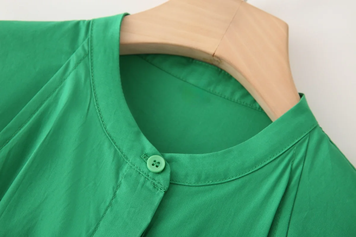 RARA 2025 Womens Short Sleeve Stand Collar Button Down Pleated Oversized Shirt for Daily Wear and Casual Events