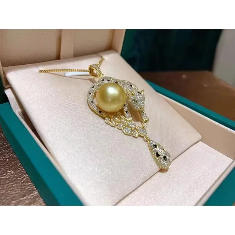 

Designer HUGE AAAAA 10-11mm South Sea Golden Women's Pearl Pendant Necklace 18 Inch 925 Silver