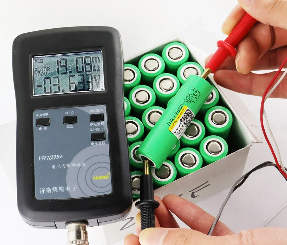 LiitoKala 3,7 V INR18650 25RM batería recargable de iones de litio 2500mAh 20A descarga para linterna de luz fuerte pequeño ventilador cámara de juguete