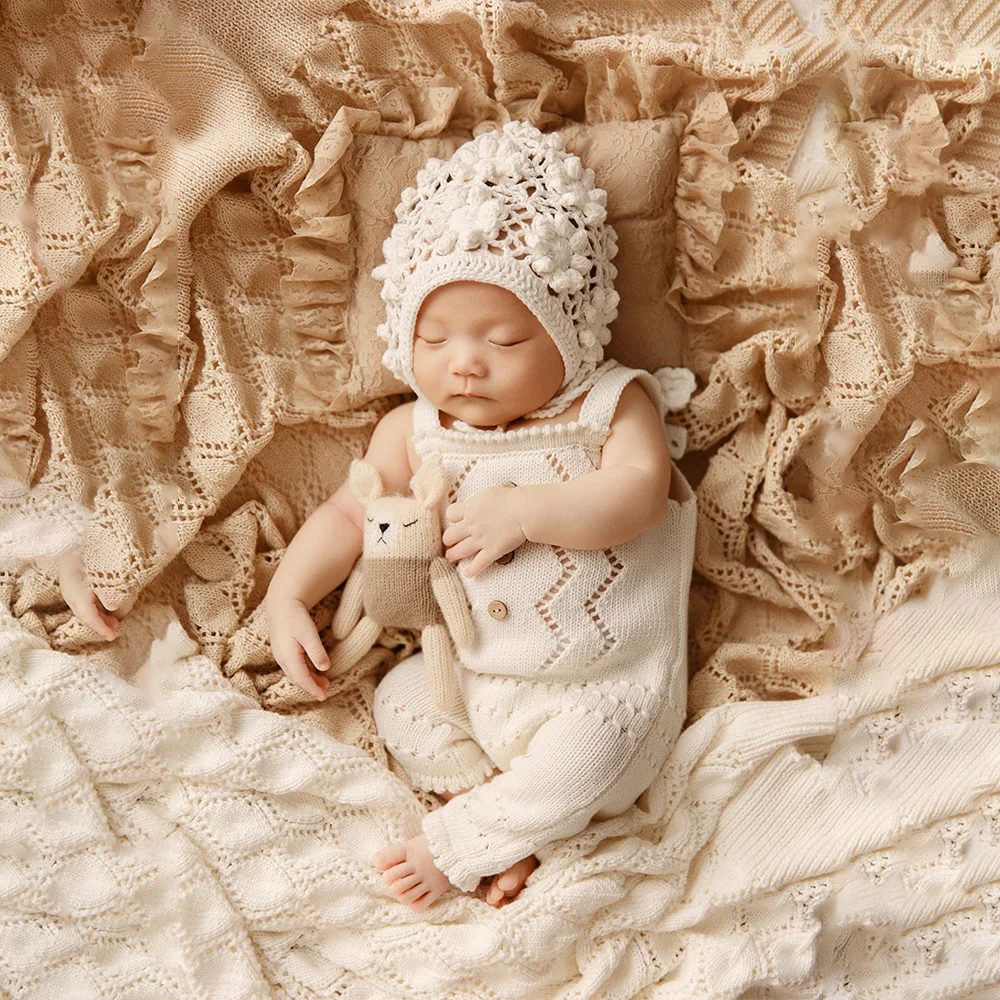 Nordic Style Newborn Photography Outfit Baby Comfort Balloon Rabbit Doll Rainbow Props Knitted Hollow Jumpsuit Hat Photo Costume