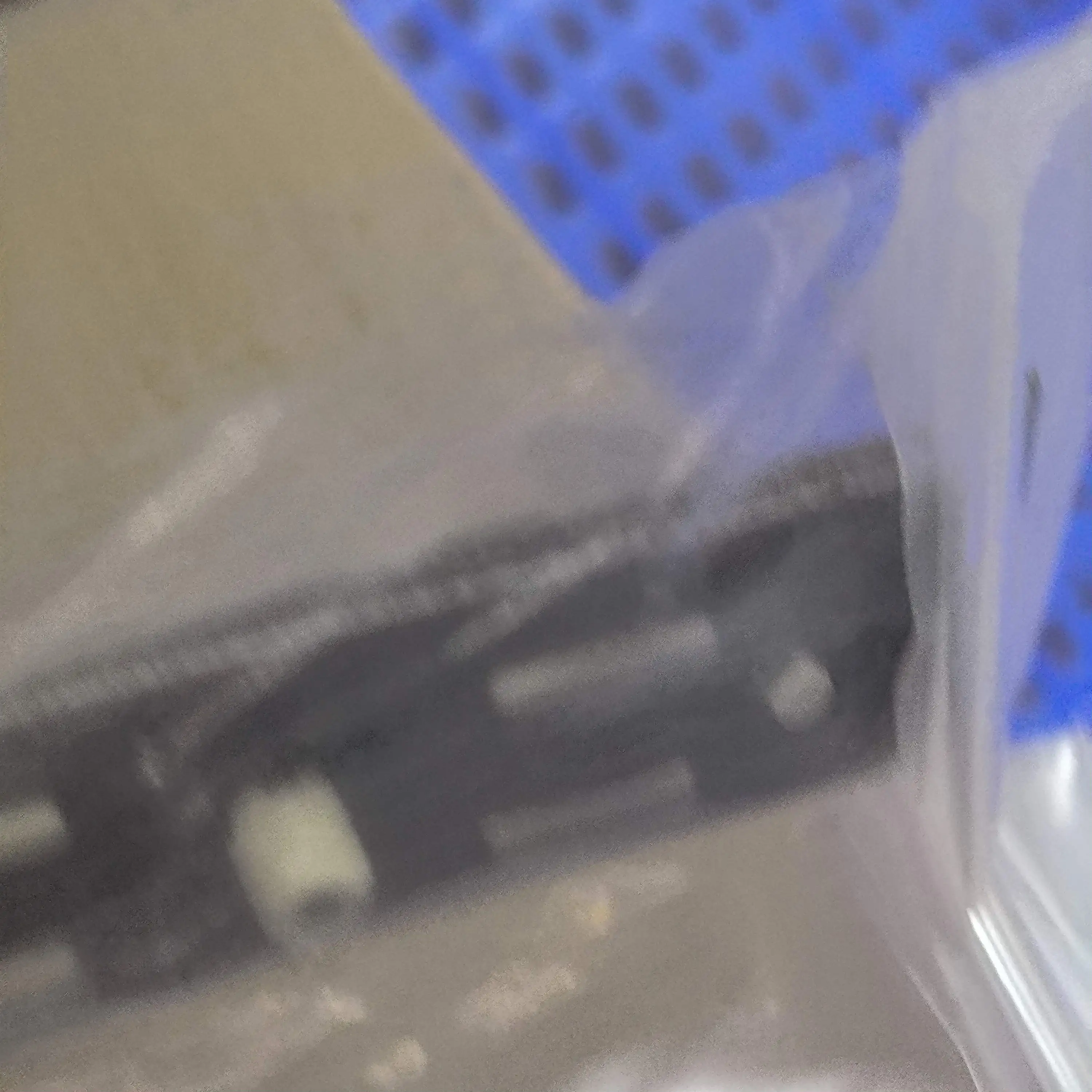 

FK-1150 302RV93050 Держатель масляной накладки для Kyocera M2040 M2135 M2235 M2540 M2635 M2640 M2735 M2835 P2040 P2235 P2335