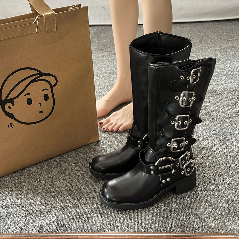 Botas Altas de Tacón Grueso con Múltiples Hebillas y Punta Cuadrada Estilo Vaquero Occidental para Mujer, Botas de Montar Altas hasta la Rodilla Estilo Punk Biker en Negro y Marrón, Antideslizantes, Estilizadoras, Versátiles, Botas Largas de Moda con Suela Gruesa para Otoño e Invierno que Aumentan la Estatura, Modernas y Elegantes para Mujer