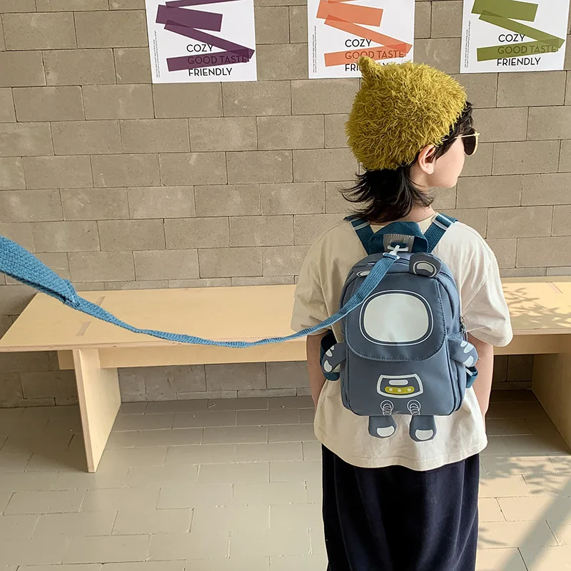 Bolso de hombro para niños, diseño de astronauta a la moda, mochila para niñas y guardería, nuevo bolso escolar versátil para viajes al aire libre para niños