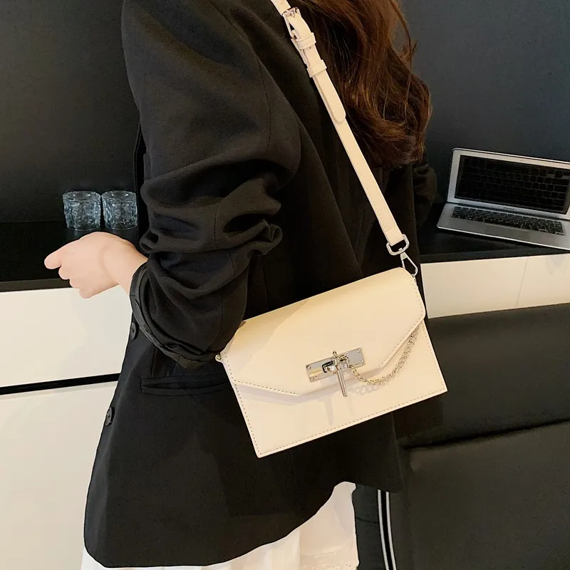 

Luxury Simple Commuter Backpack Bag with Elegant Design for Men and Women High-End Minimalist Vintage